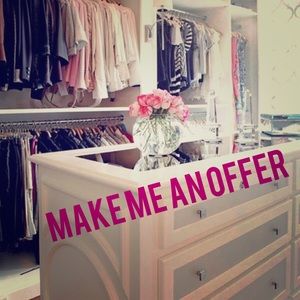 From my closet to yours✨💫